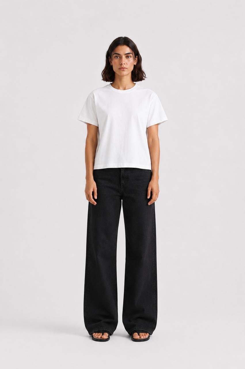 Basic T-Shirt